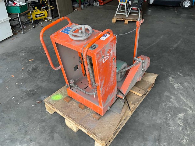 1989 norton clipper cs1 betonzaag - afbeelding 1 van  7