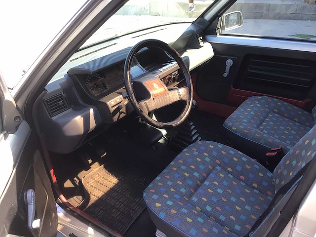 1989 renault r5 vintage auto's > 15 - afbeelding 5 van  25