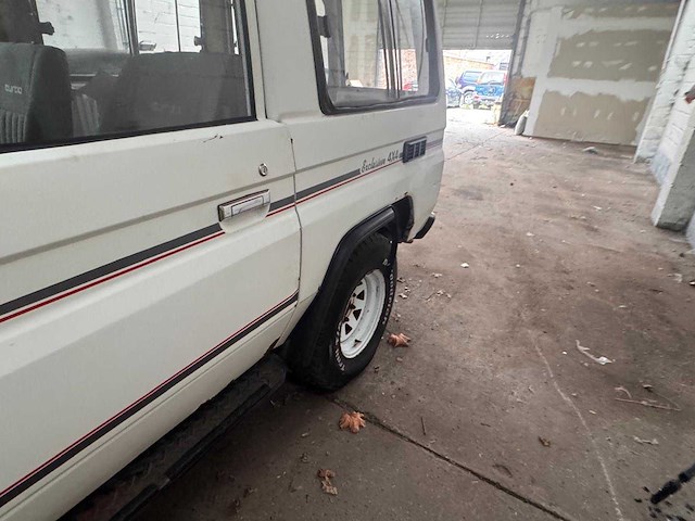 1989 toyota - afbeelding 11 van  16