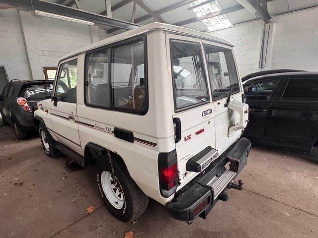 1989 toyota - afbeelding 12 van  16