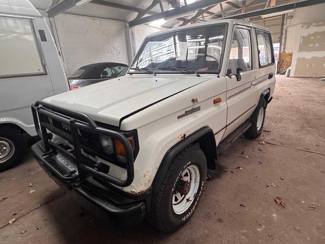 1989 toyota - afbeelding 12 van  21