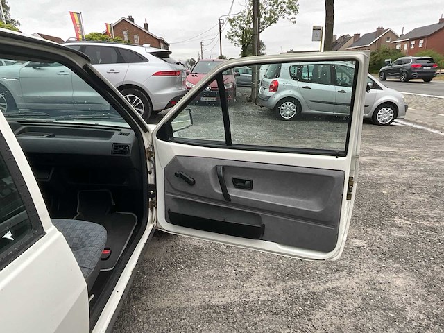 1989 volkswagen polo - afbeelding 6 van  8