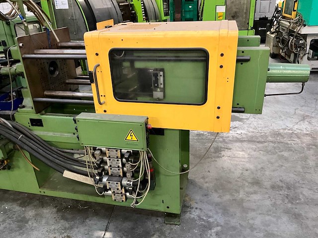 1990 arburg allrounder 270 d 850-90 spuitgietmachine - afbeelding 10 van  30