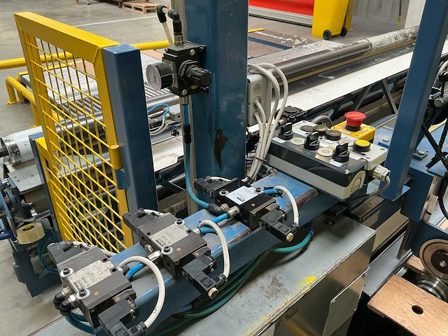 1990 etf m 5422-19 textiel snijmachine (5000mm) - afbeelding 3 van  18
