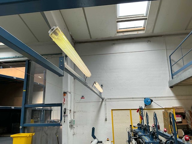 1990 etf m 5422-19 textiel snijmachine (5000mm) - afbeelding 2 van  2