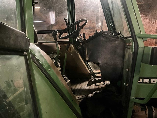 1990 fendt fwa385s-88 landbouwtractor - afbeelding 5 van  27
