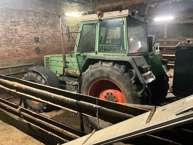 1990 fendt fwa385s-88 landbouwtractor - afbeelding 11 van  27
