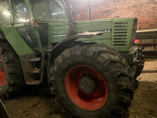 1990 fendt fwa385s-88 landbouwtractor - afbeelding 22 van  27