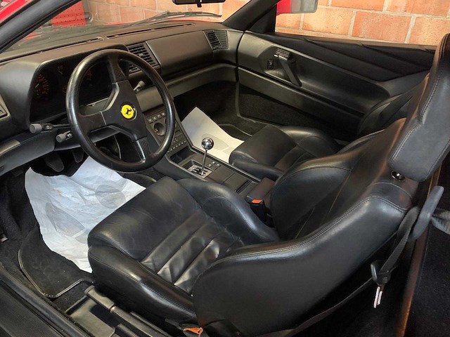 1990 ferrari 348 - oldtimer - afbeelding 10 van  24