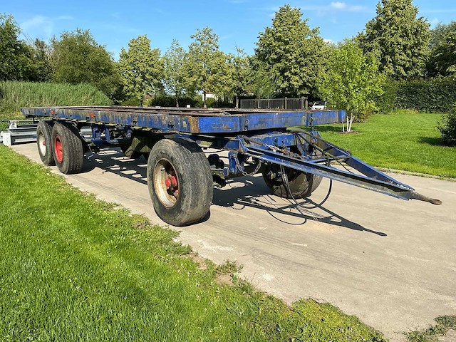 1990 landbouw chassis - getrokken aanhanger - afbeelding 7 van  9