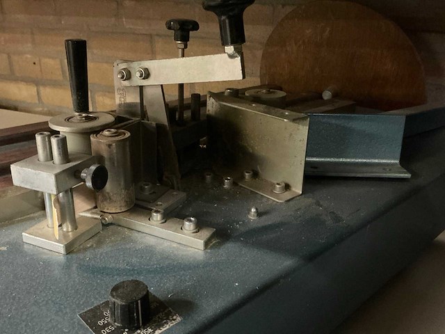 1990 maschinen - sperlich type 3 kantenlijmmachine - afbeelding 2 van  2