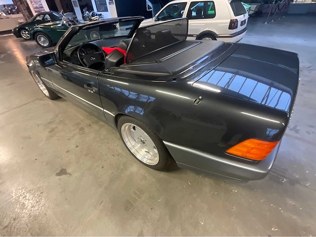 1990 mercedes-benz 300 sl-24 (r129) auto - afbeelding 18 van  24