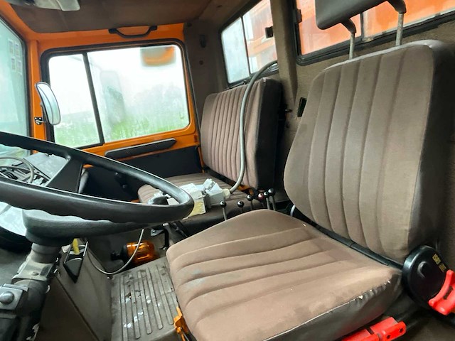 1990 mercedes unimog 1600 vrachtwagen - afbeelding 19 van  55