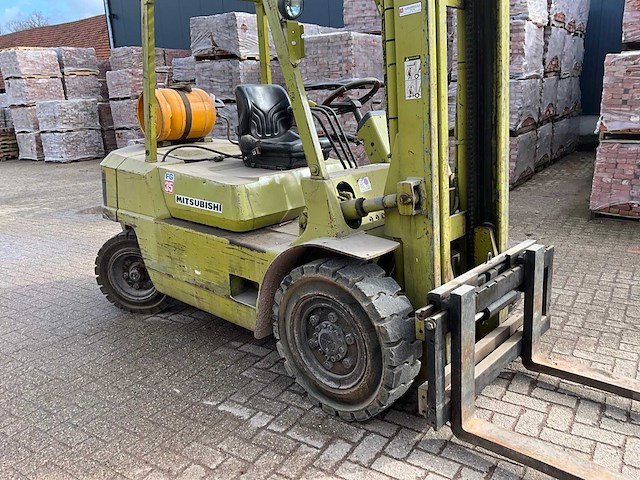 1990 mitsubishi fg35 vorkheftruck - afbeelding 13 van  18