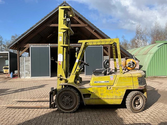 1990 mitsubishi fg35 vorkheftruck - afbeelding 1 van  18