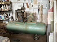 1990 mobiele zuigercompressor - afbeelding 2 van  6