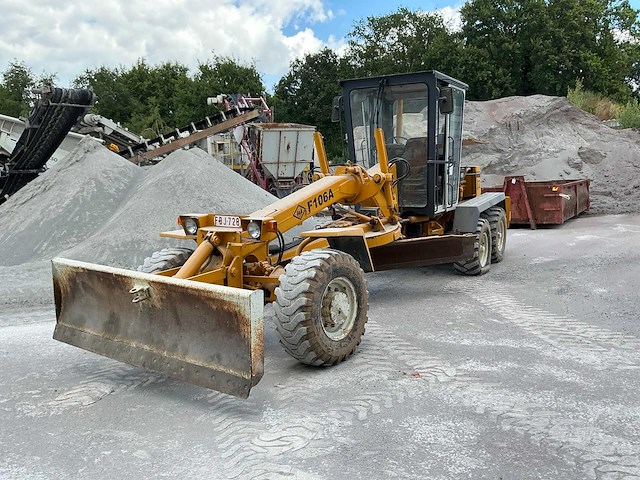 1990 o&k f106a grader - afbeelding 8 van  15