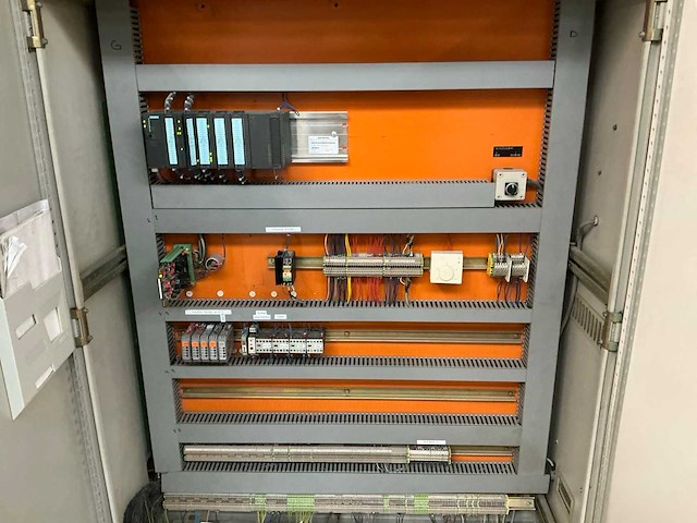 1990 smid platen opdeelzaagmachine - afbeelding 11 van  24