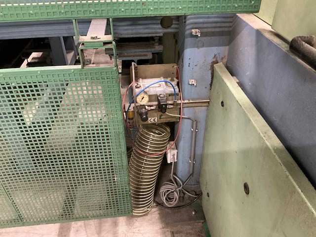 1990 smid platen opdeelzaagmachine - afbeelding 2 van  24