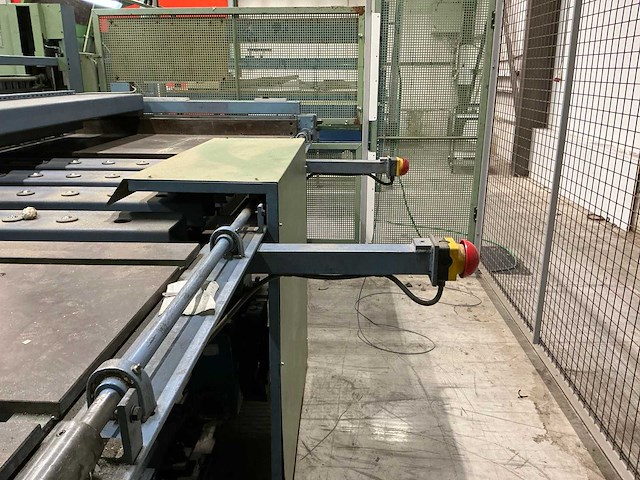 1990 smid platen opdeelzaagmachine - afbeelding 8 van  24
