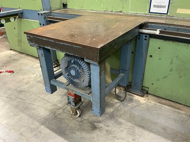 1990 smid platen opdeelzaagmachine - afbeelding 21 van  24