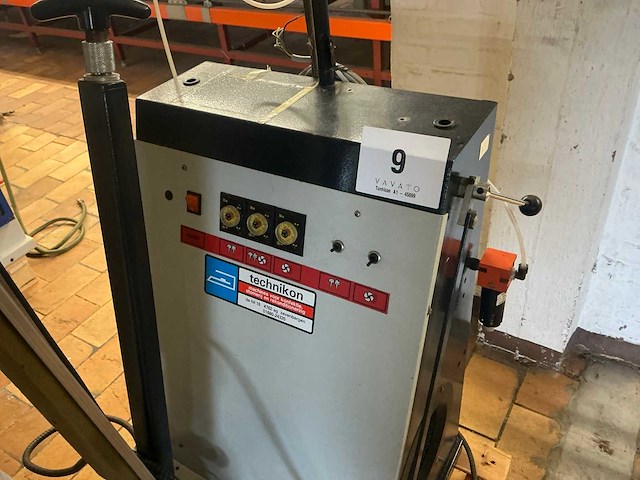 1990 technicon 300-v stoompop - afbeelding 1 van  3