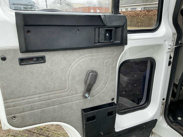 1990 volvo fl6 turbo takelwagen met kraan - afbeelding 2 van  57