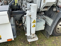1990 volvo fl6 turbo takelwagen met kraan - afbeelding 30 van  56