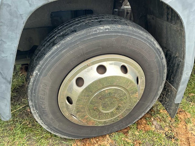 1990 volvo fl6 turbo takelwagen met kraan - afbeelding 36 van  56