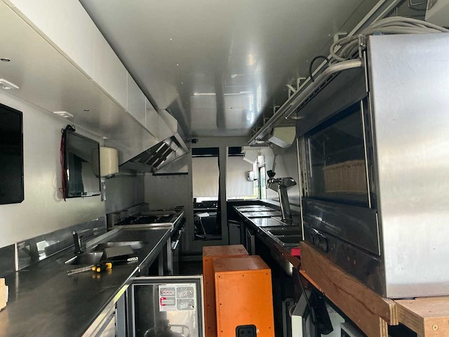 1991 baeten foodtruck uitschuifbaar - afbeelding 7 van  62