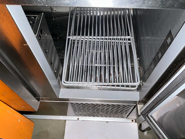 1991 baeten foodtruck uitschuifbaar - afbeelding 25 van  62