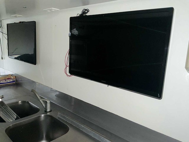 1991 baeten foodtruck uitschuifbaar - afbeelding 43 van  62