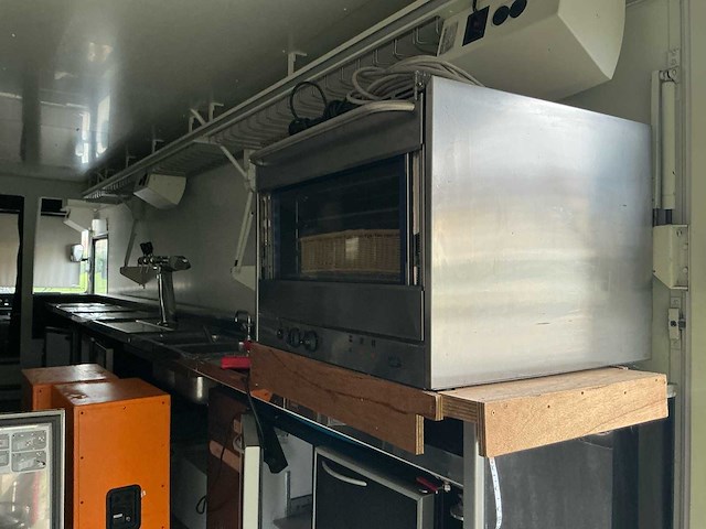 1991 baeten foodtruck - afbeelding 19 van  62