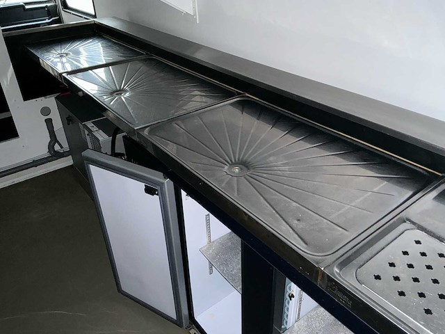 1991 baeten foodtruck - afbeelding 22 van  62