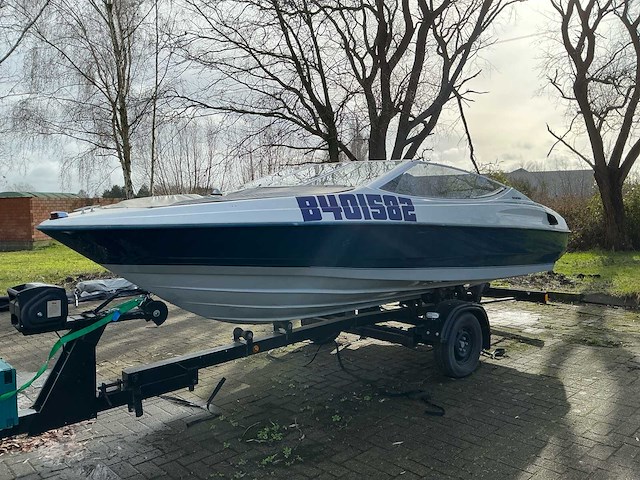 1991 bayliner capri speedboot - afbeelding 1 van  33