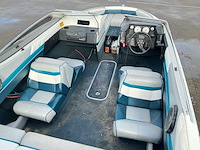 1991 bayliner capri speedboot - afbeelding 13 van  33