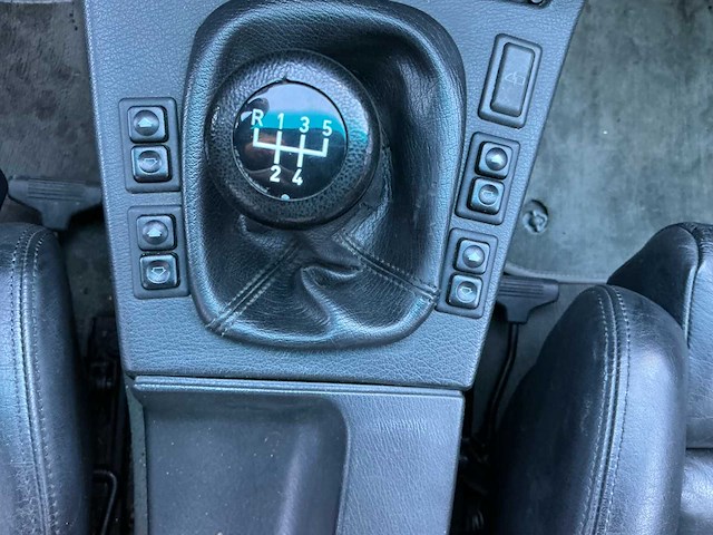 1991 bmw e30 320 personenauto - afbeelding 6 van  31