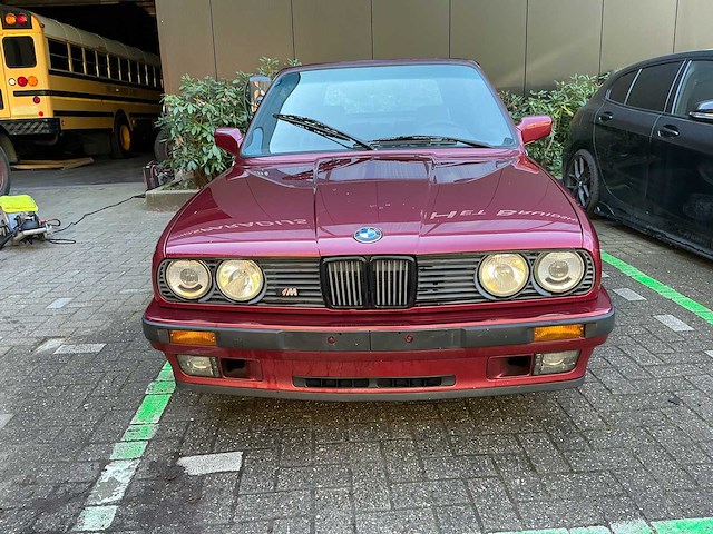 1991 bmw e30 320 personenauto - afbeelding 31 van  31
