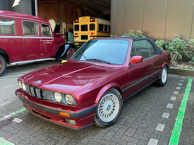 1991 bmw e30 320 personenauto - afbeelding 1 van  31