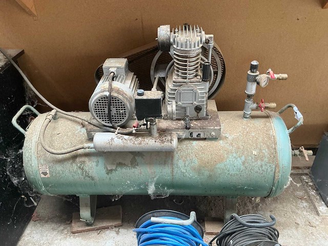 1991 cs340 k schroefcompressor - afbeelding 1 van  5