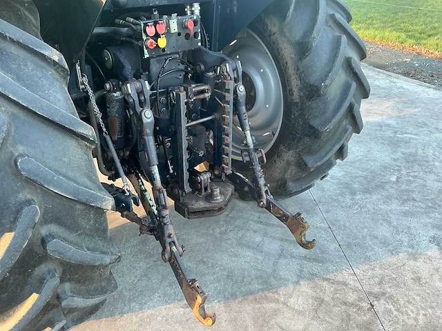 1991 deutz-fahr agrostar 6.11 vierwielaangedreven landbouwtractor - afbeelding 2 van  30