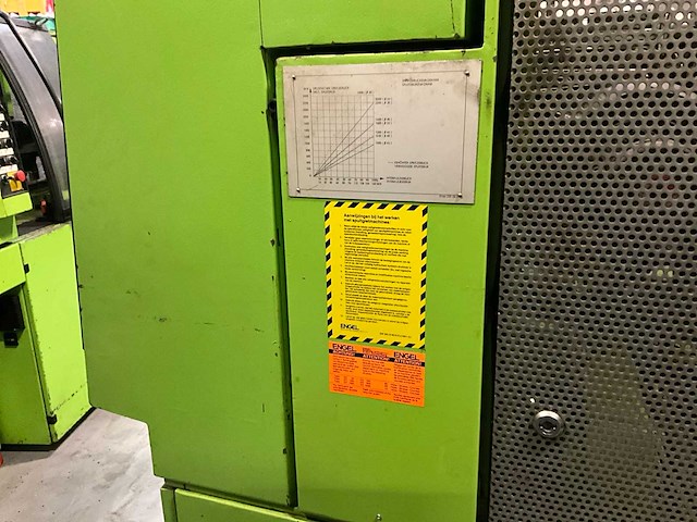 1991 engel es 330/80 hydraulische spuitgietmachine - afbeelding 6 van  34