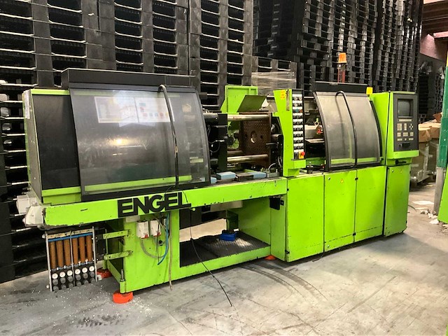 1991 engel es 330/80 hydraulische spuitgietmachine - afbeelding 12 van  34