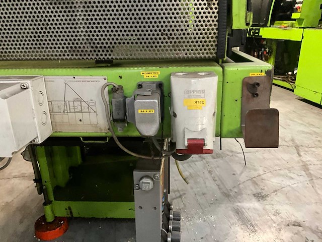 1991 engel es 330/80 hydraulische spuitgietmachine - afbeelding 27 van  34