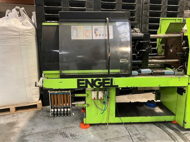 1991 engel es 330/80 hydraulische spuitgietmachine - afbeelding 23 van  34