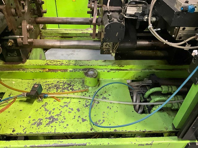 1991 engel es 80/35 hydraulische spuitgietmachine - afbeelding 2 van  33