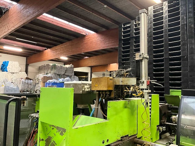 1991 engel es 80/35 hydraulische spuitgietmachine - afbeelding 4 van  33