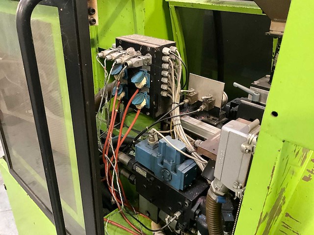 1991 engel es 80/35 hydraulische spuitgietmachine - afbeelding 5 van  33