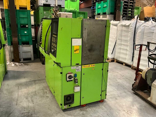 1991 engel es 80/35 hydraulische spuitgietmachine - afbeelding 7 van  33