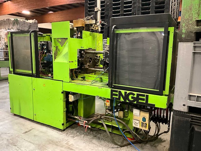 1991 engel es 80/35 hydraulische spuitgietmachine - afbeelding 1 van  33